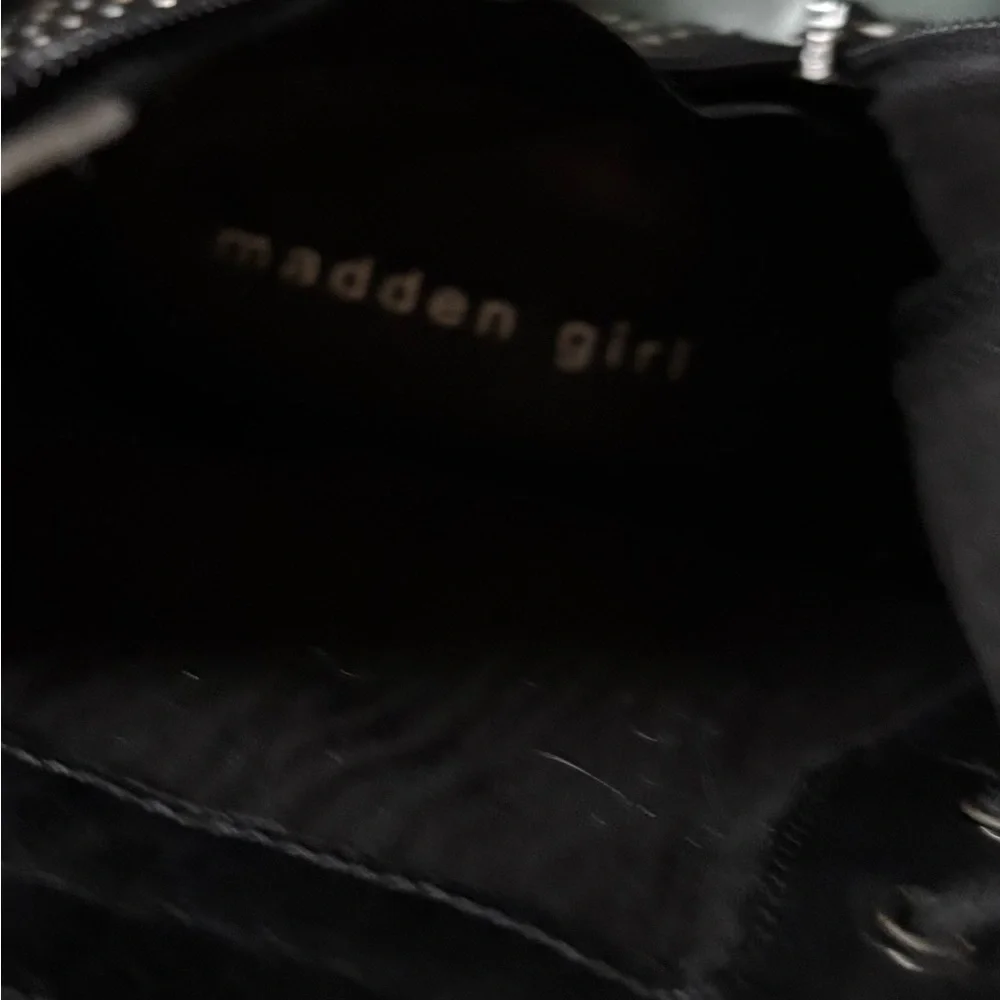 NEW! Sz 9 Madden Girl Black Studded Lace Up look - easy on ZIP ON side Boots - Picture 8 of 12